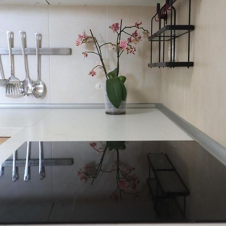 City Center 2 Bedroom A/C Apartment Братислава Экстерьер фото
