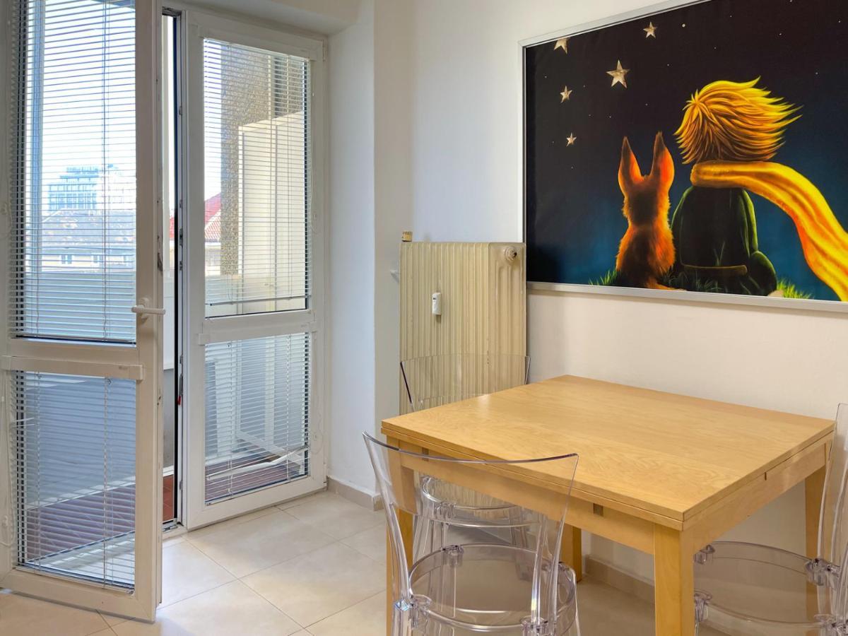 City Center 2 Bedroom A/C Apartment Братислава Экстерьер фото