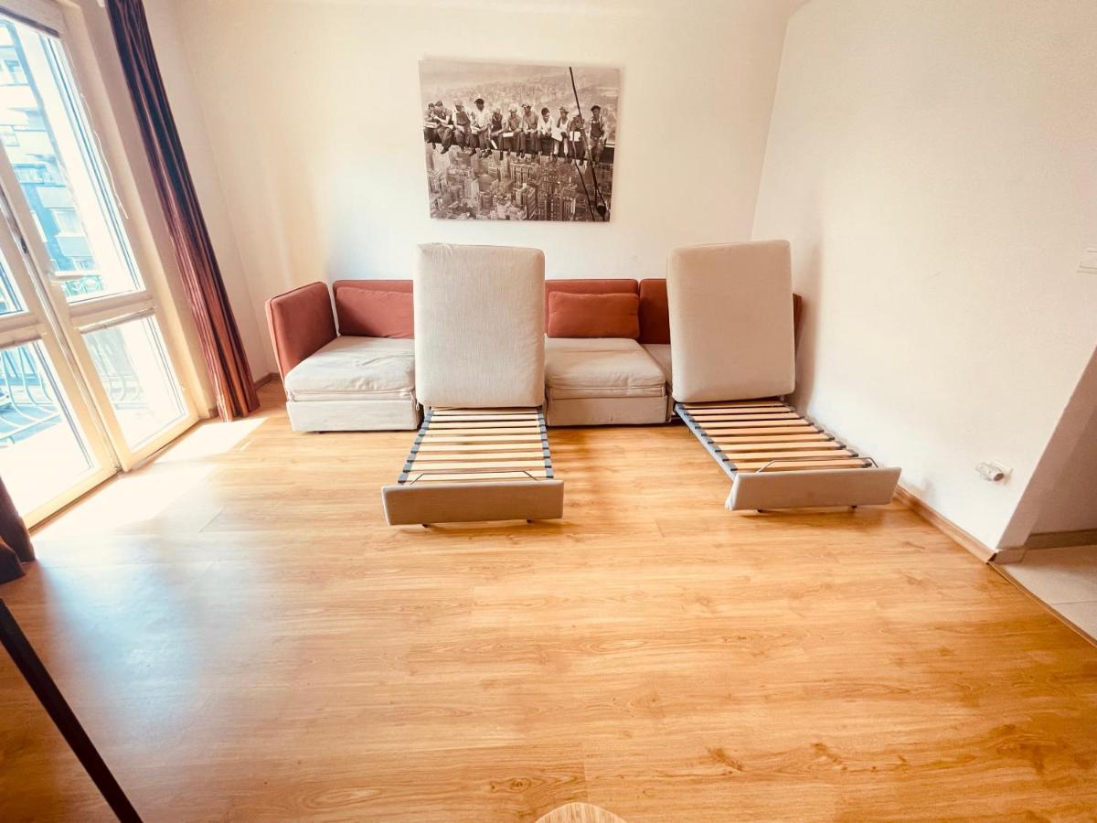 City Center 2 Bedroom A/C Apartment Братислава Экстерьер фото