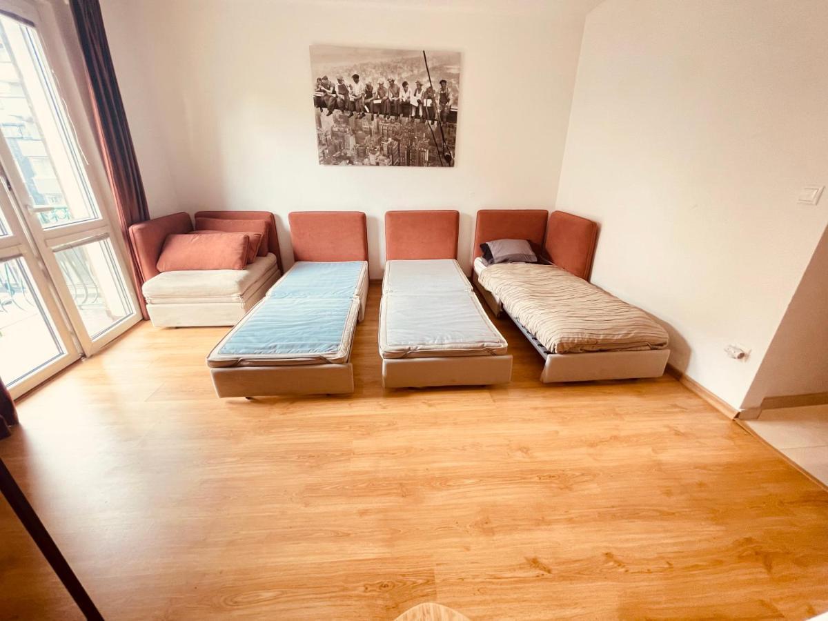 City Center 2 Bedroom A/C Apartment Братислава Экстерьер фото